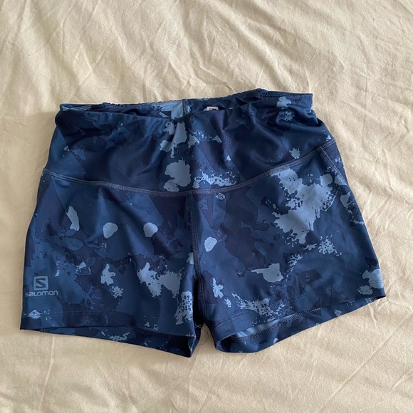 Salomon shorts - Picture 1 of 2